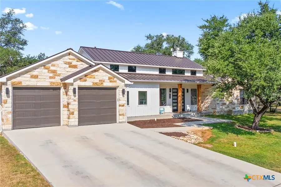 114 Winding Oak, Johnson City, TX 78636 - Image #2