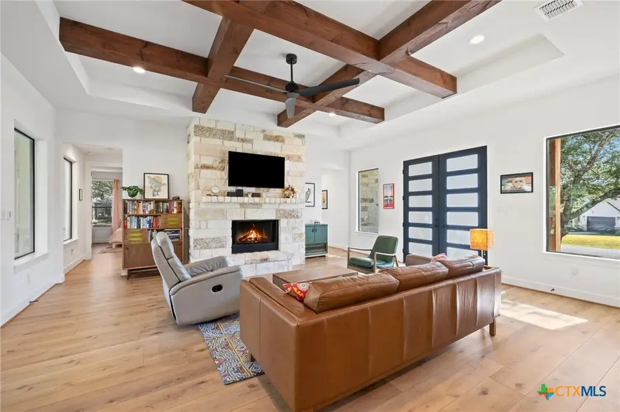 114 Winding Oak, Johnson City, TX 78636 - Image #3