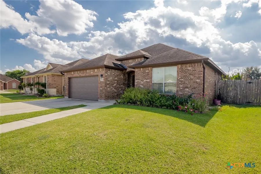 616 Mason Circle, Victoria, TX 77904 - Image #2