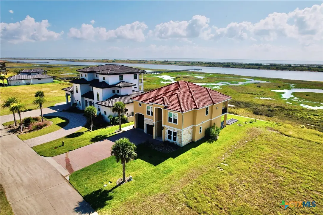 418 W Tuscany Way, Port Oconnor, TX 77982 - Image #1