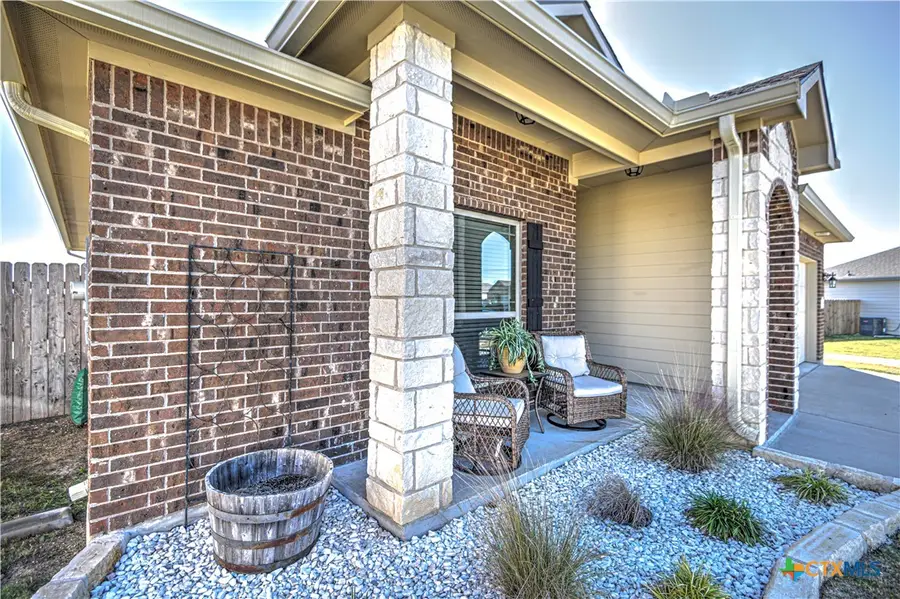 1098 Spring Terrace Loop, Temple, TX 76502 - Image #3