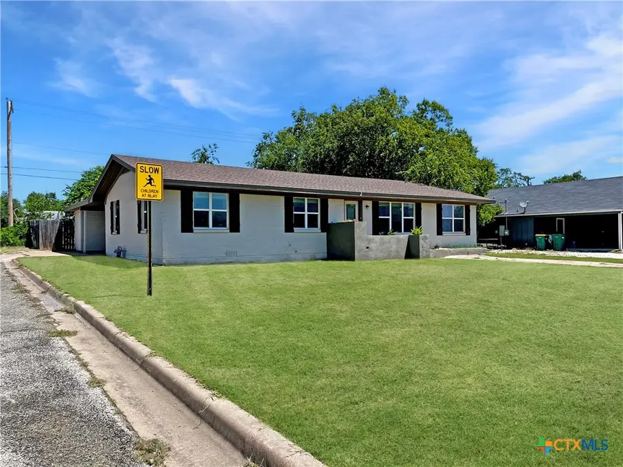 1311 W Main Street, Gatesville, TX 76528 - Image #2