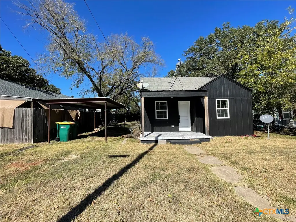 1103 Waco Street, Gatesville, TX 76528 - Image #1