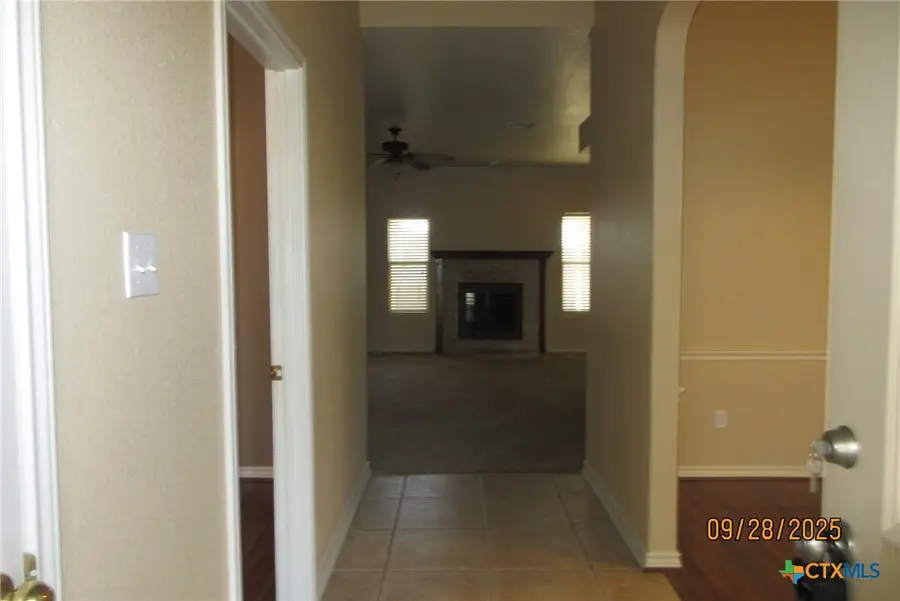 3203 Sherwood Forest Drive, Killeen, TX 76549 - Image #2