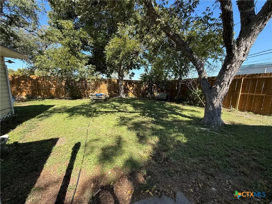 1404 N Wheeler, Victoria, TX 77901 - Image #3