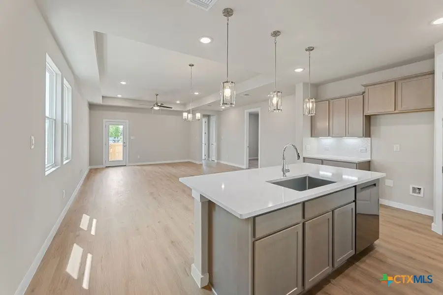 743 Langston Lane, New Braunfels, TX 78130 - Image #3