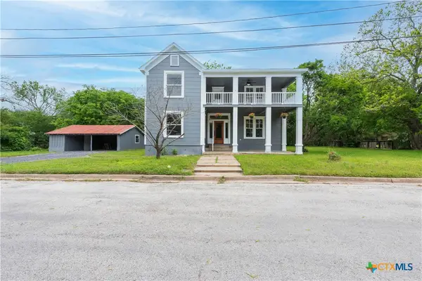 219 Thornton Street, Gonzales, TX 78629