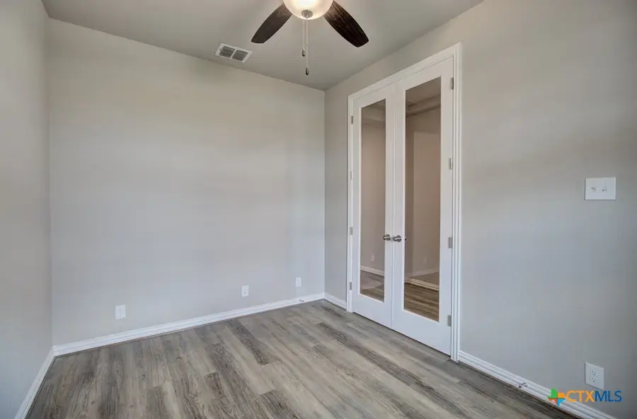 2114 Shepards Street, Seguin, TX 78155 - Image #2