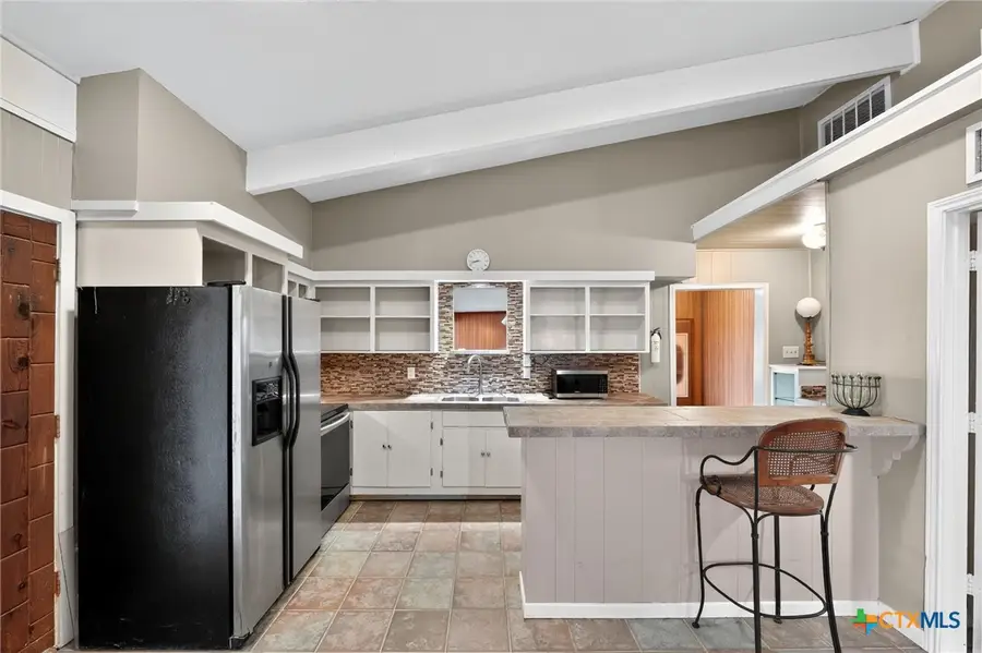 205 Lakewood Drive, Gatesville, TX 76528 - Image #2