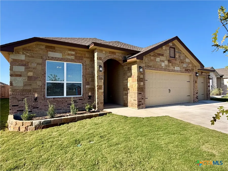 2566 Settlers Oak Drive, Belton, TX 76513 - Image #2