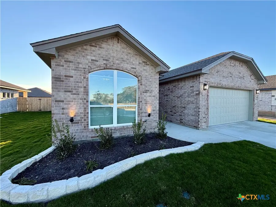 2554 Settlers Oak Drive, Belton, TX 76513 - Image #2