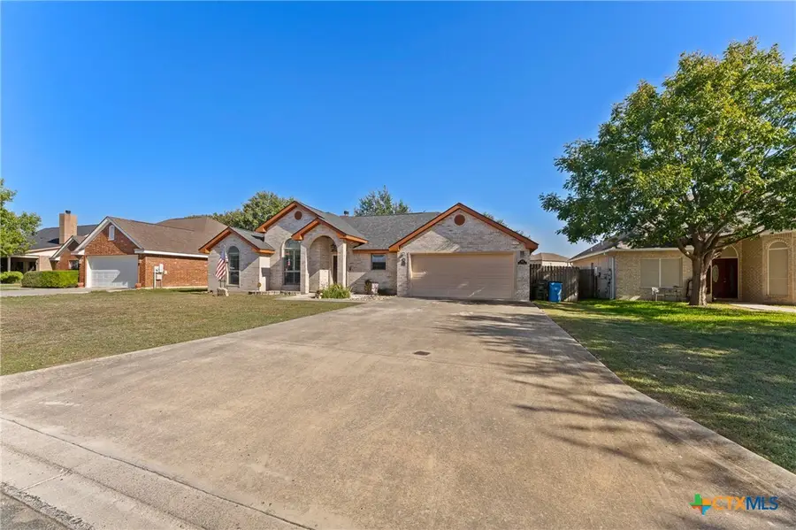 637 Garnet Street, Seguin, TX 78155 - Image #3