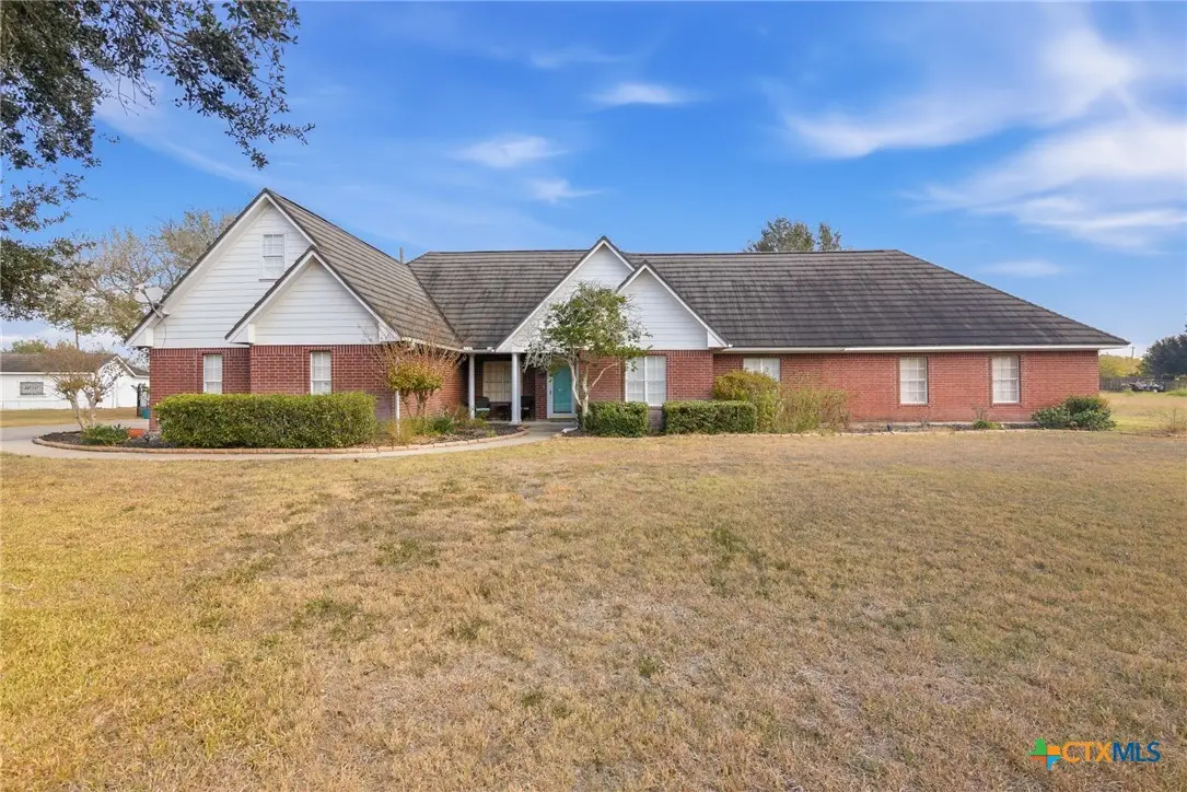 80 Hunters Way, Victoria, TX 77904 - Image #1