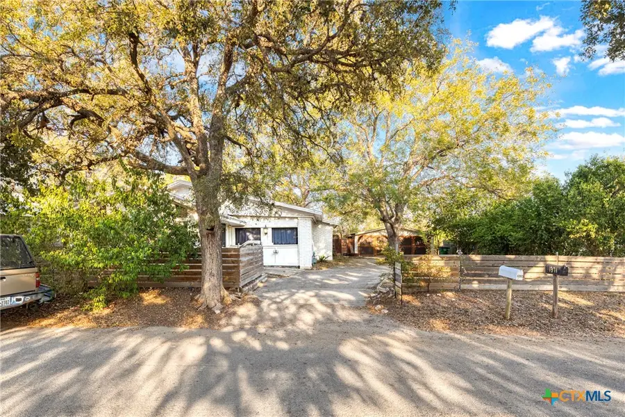 1392 E Market Street, Lockhart, TX 78644 - #3