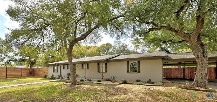107 Suttles Avenue, San Marcos, TX 78666 - Image #2