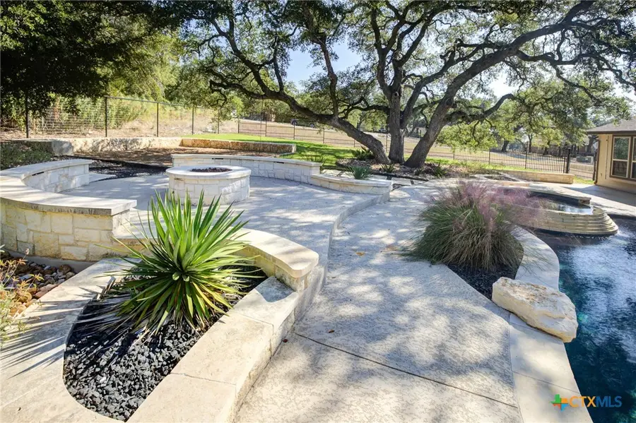 1120 Glen Wood Drive, New Braunfels, TX 78132 - Image #3