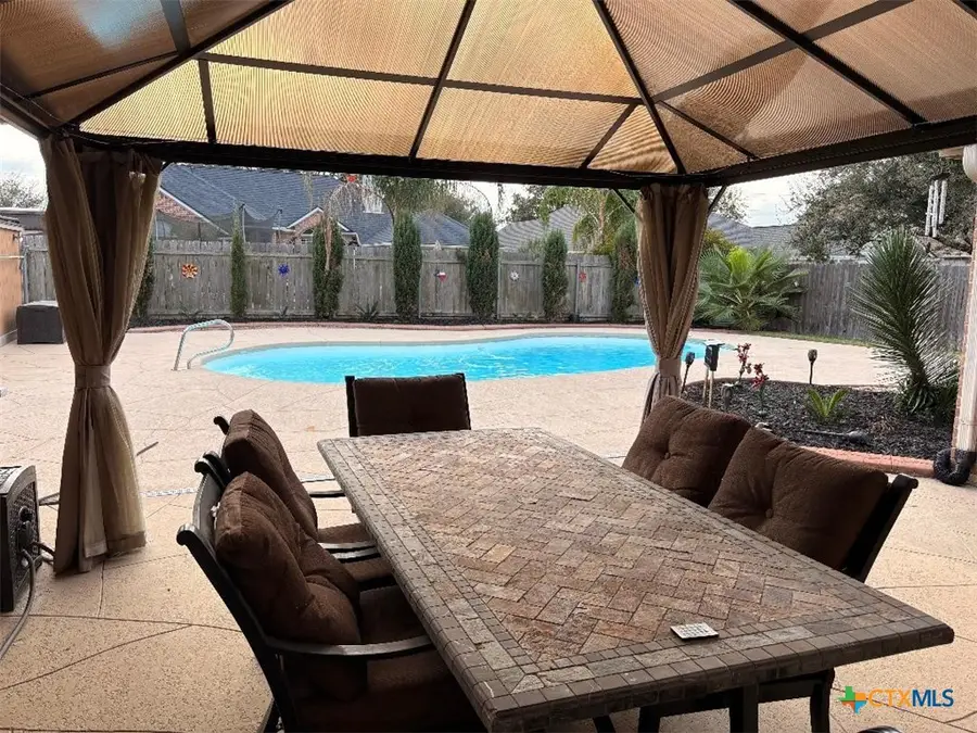 116 Northampton Circle, Victoria, TX 77904 - Image #3