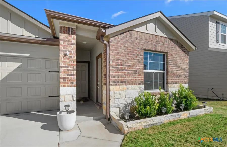 108 The Ugly Way, Jarrell, TX 76537 - Image #3