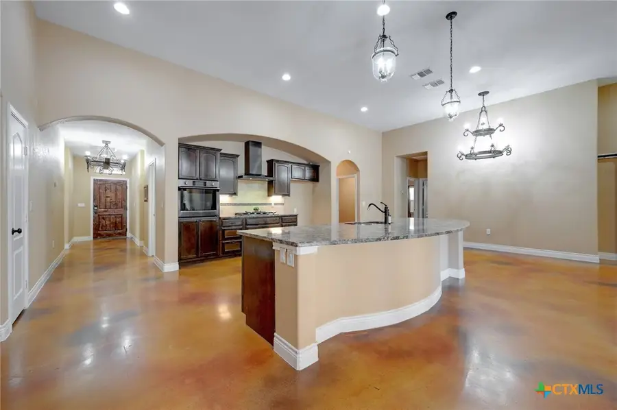 2062 Italia, New Braunfels, TX 78132 - Image #3