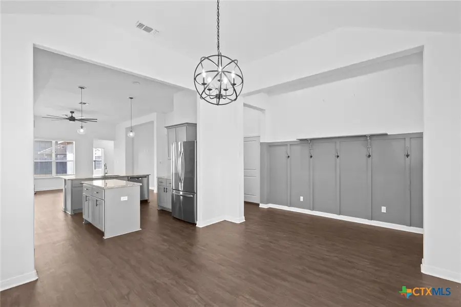 103 Dripping Spring, Victoria, TX 77904 - Image #2