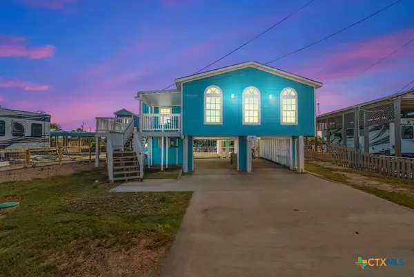 739 Copano Cove Road, Rockport, TX 78382