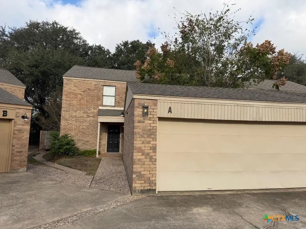 5503 Country Club Drive #A, Victoria, TX 77904 - Image #1