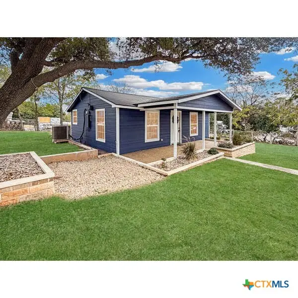 120 W Avenue J, Belton, TX 76513