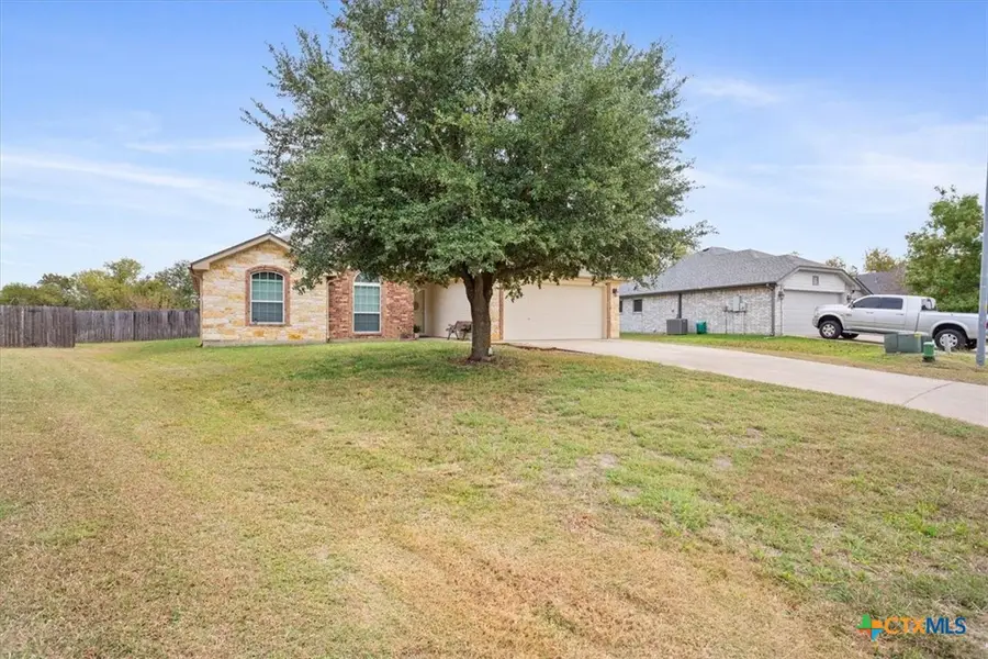 411 Mccullough Loop, Temple, TX 76502 - Image #2