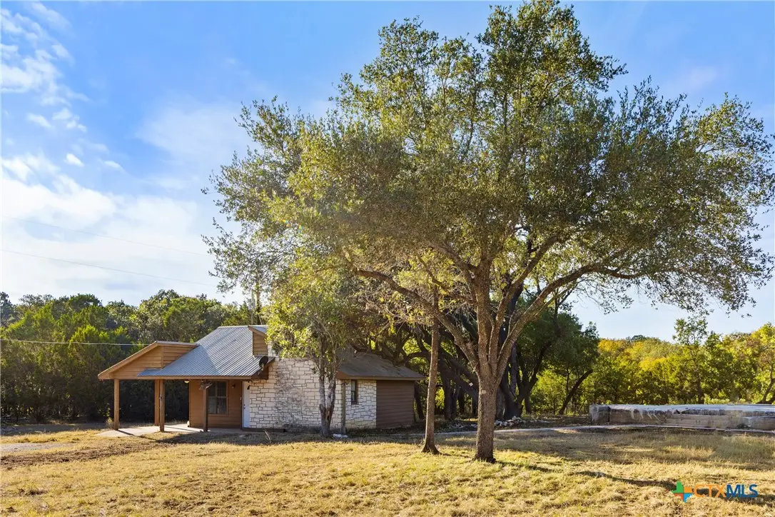 205 Mesquite Trail, Wimberley, TX 78676 - Image #1