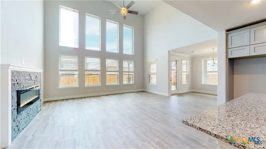 8601 Ridge Crest Drive, Killeen, TX 76542 - Image #3