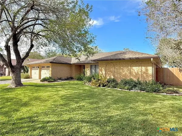 316 Buckingham Street, Victoria, TX 77904