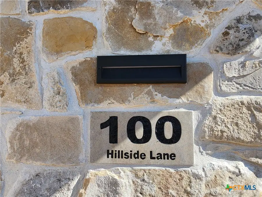 100 Hillside Lane, Lampasas, TX 76550 - Image #2