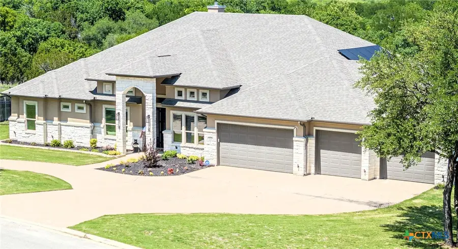 4013 Turning Leaf Drive, Nolanville, TX 76559 - Image #2