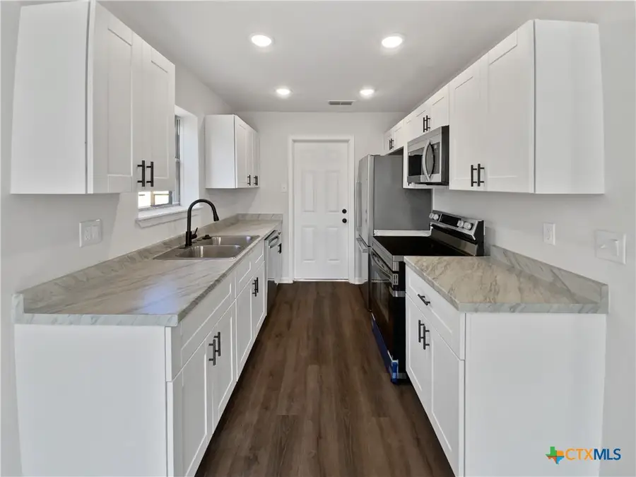 1604 Arkansas Avenue, Killeen, TX 76541 - Image #2