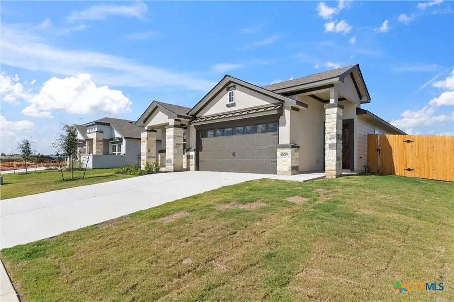 816 Waylon Circle, Killeen, TX 76542 - Image #2