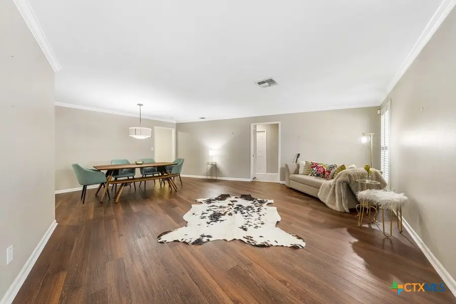 201 Ellwood Street #111, San Antonio, TX 78209 - Image #2