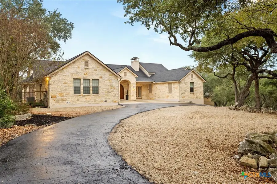 372 Shady Hollow, New Braunfels, TX 78132 - Image #3