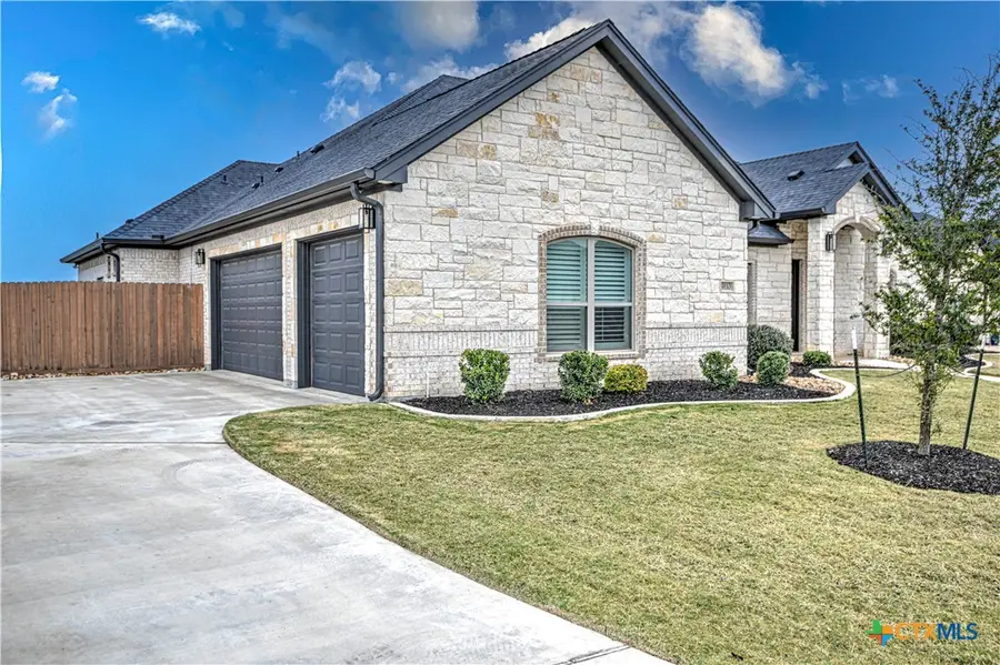 9110 Woodbine Drive, Temple, TX 76502 - Image #2