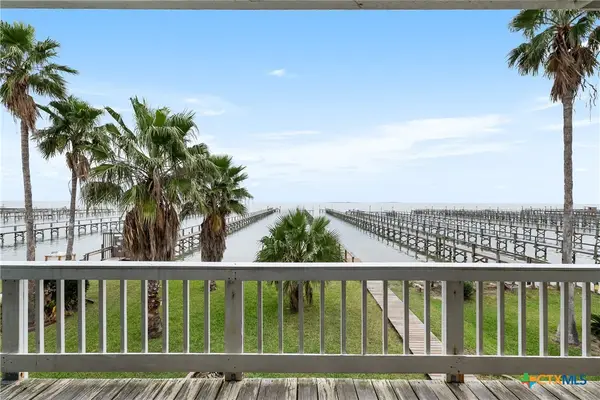 436 N Shore Drive, Port Mansfield, TX 78598