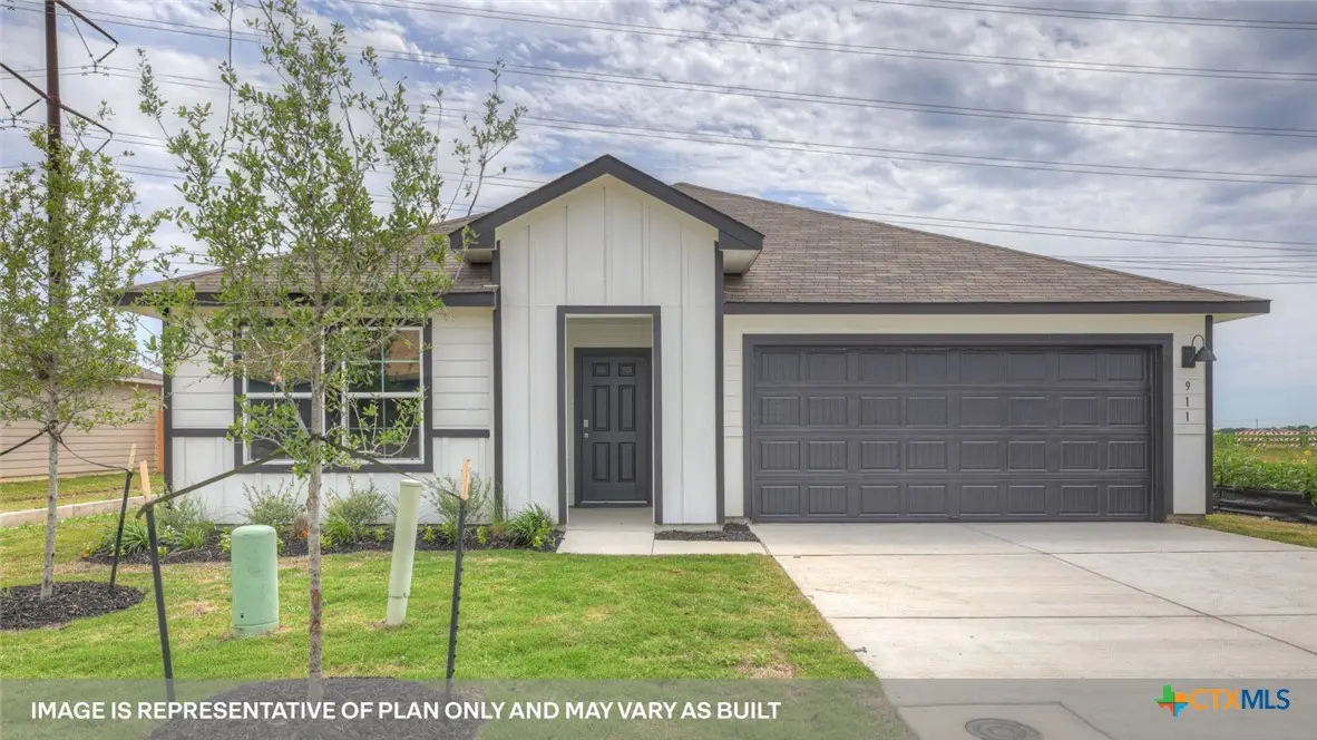 708 Prince Albert, Seguin, TX 78155 - #1