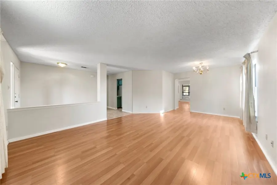 513 Bond Street, Copperas Cove, TX 76522 - Image #2