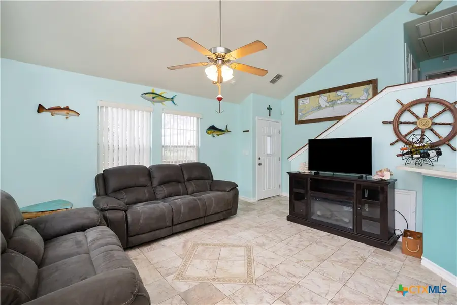 118 S Walker Road, Aransas Pass, TX 78336 - Image #3