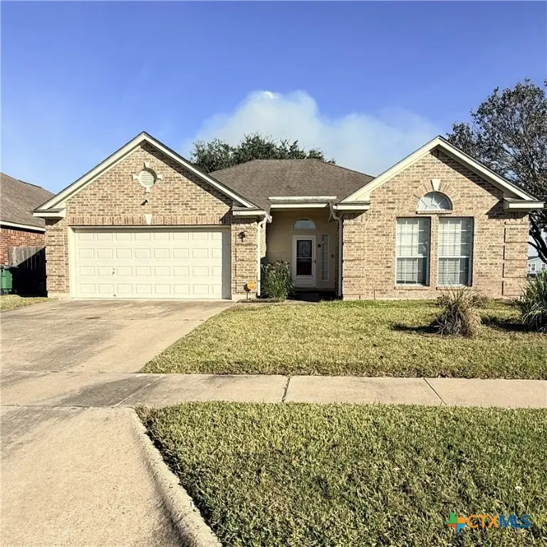 101 Appaloosa Court, Victoria, TX 77904 - Image #1