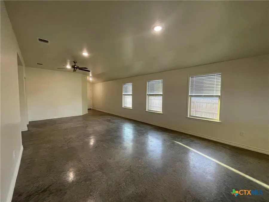 906 Cilantro Road, Temple, TX 76501 - Image #3