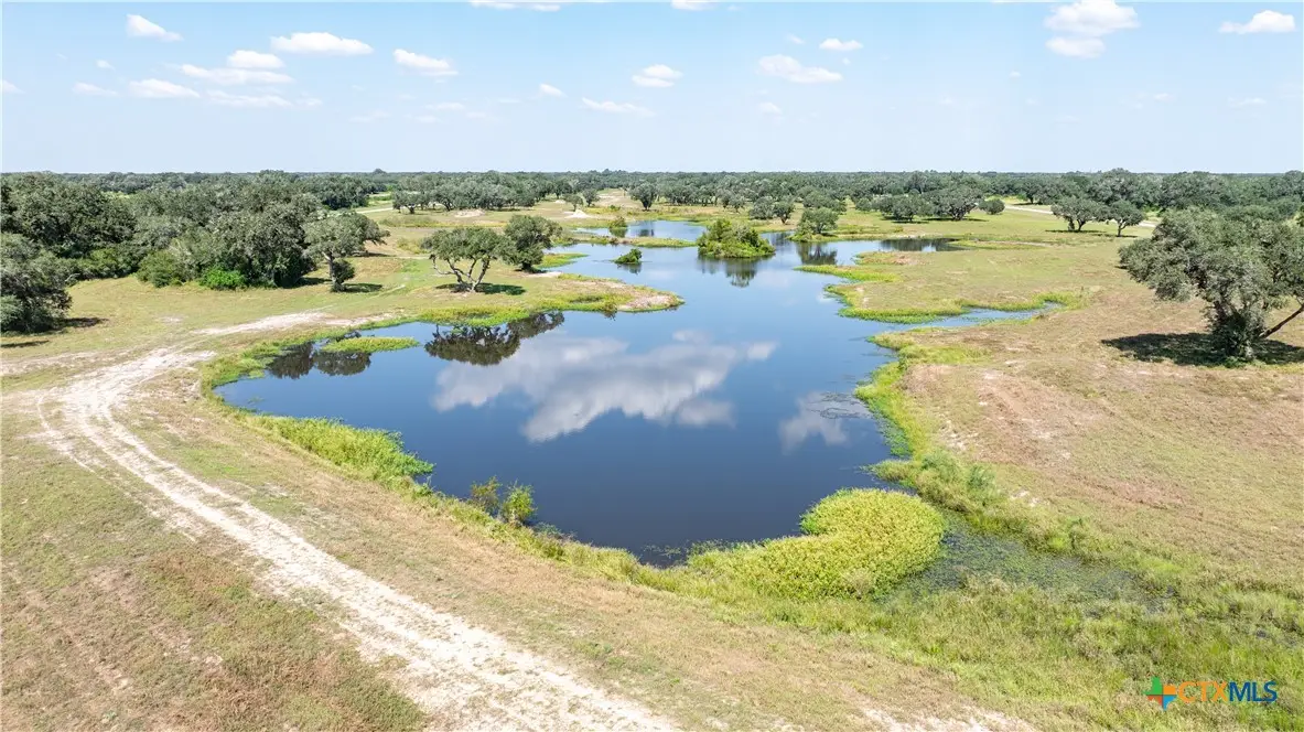 000 Garcitas Creek Ranch Road Blk 4 Lot 10, Inez, TX 77968 - Image #1