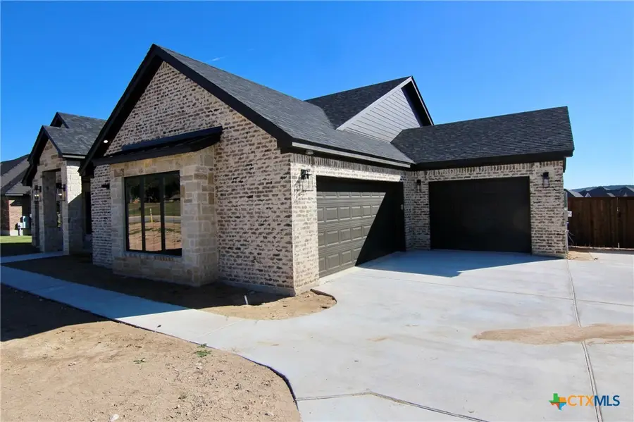 5034 Bella Charca Parkway, Nolanville, TX 76559 - Image #2