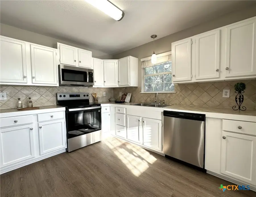 123 Poolside Drive, Canyon Lake, TX 78133 - #3