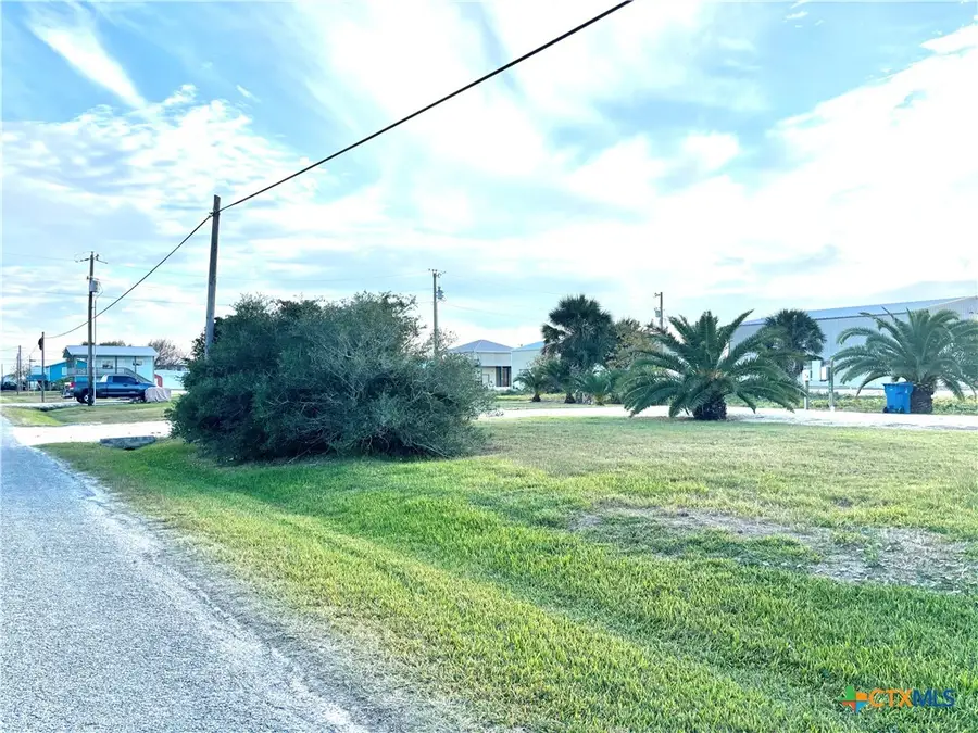 202 S 5th Street, Port Oconnor, TX 77982 - Image #3