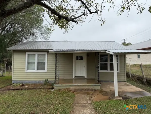 1202 Clyde Street, San Marcos, TX 78666