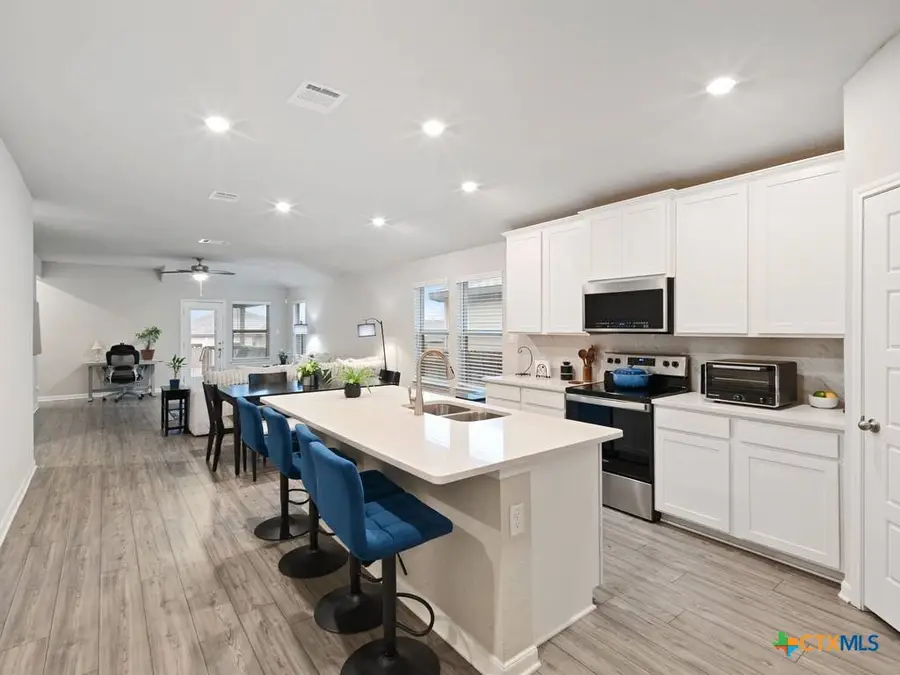 3073 Charyn Way, New Braunfels, TX 78132 - Image #2